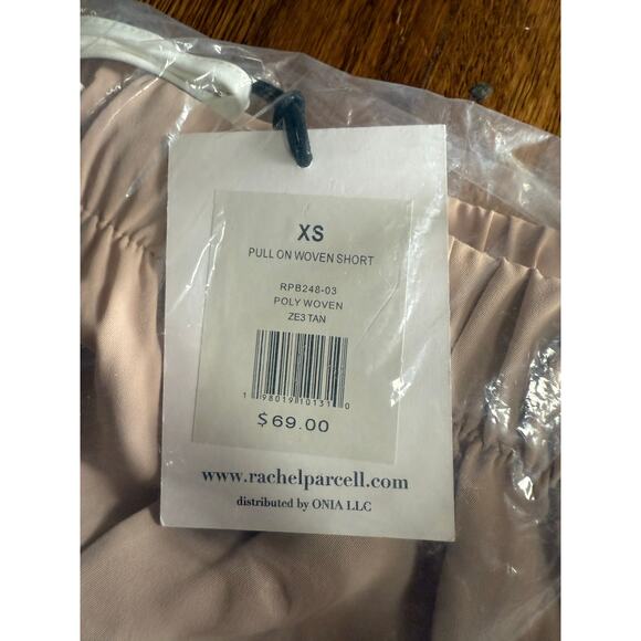 NWT Rachel Parcell Pull On Woven Shorts in Tan Size XS - Picture 3 of 5